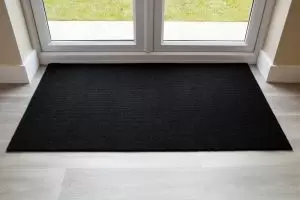 black-brush-matting-135mm