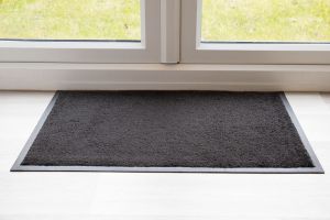Black Entrance Throwdown Mat 85cm x 60cm