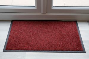 Black Red Speckle Luxury Throw Down Entrance Mat 150cm x 85cm