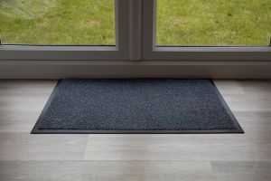 Black Steel Luxury Entrance Throw Down Mat 85cm x 60cm
