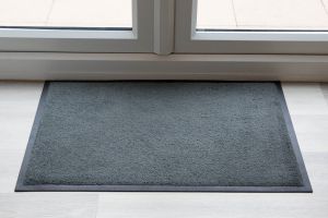 Smokey Mount Grey Throw Down Matting 9mm 150 cm X 85 cm