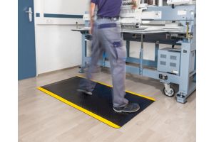 Kleen Komfort Safety 85cm X 150cm
