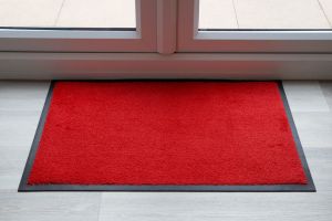 Red Entrance Throwdown Mat 115cm x 175cm
