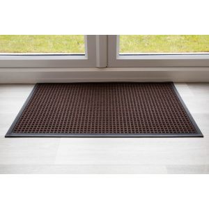 throw-down-heavy-duty-matting-hard-wearing-colour-brown-standard-sizing-150-cm-x-85cm