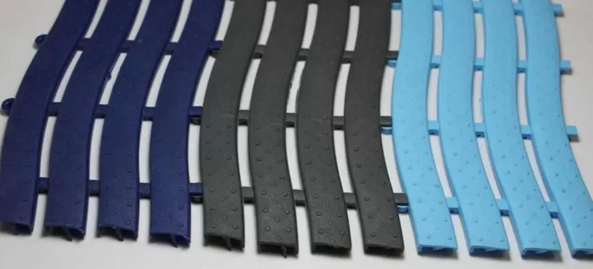 The Advantages of Quality Pool Matting