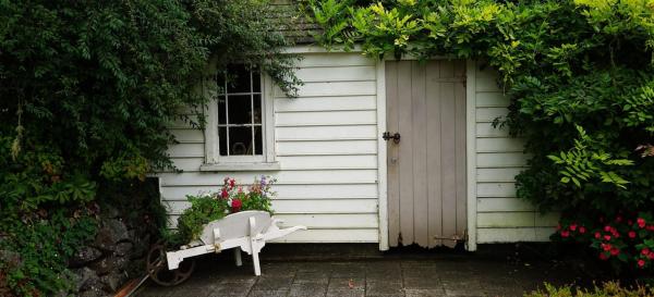 The Importance of Safety Matting for Sheds and Garden Buildings