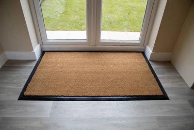 Tailor-made entrance matting